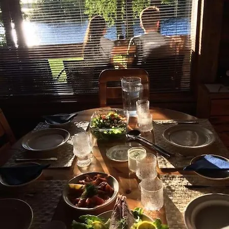 シャレー Pyhaeniemenranta *